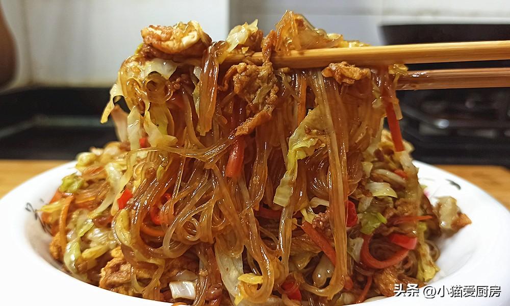 圖片[3]-【包菜炒粉絲】做法步驟圖 鮮香味美不說 而且不粘鍋還不坨-起舞食譜網