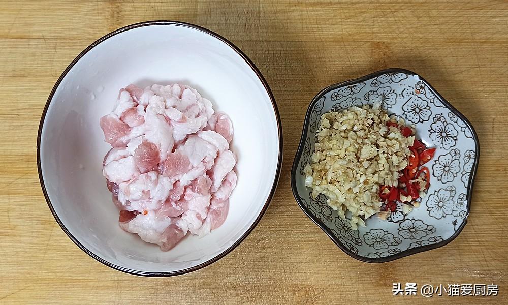 圖片[5]-【小炒萵筍】做法步驟圖 成菜脆嫩爽口 好看還入味-起舞食譜網(wǎng)
