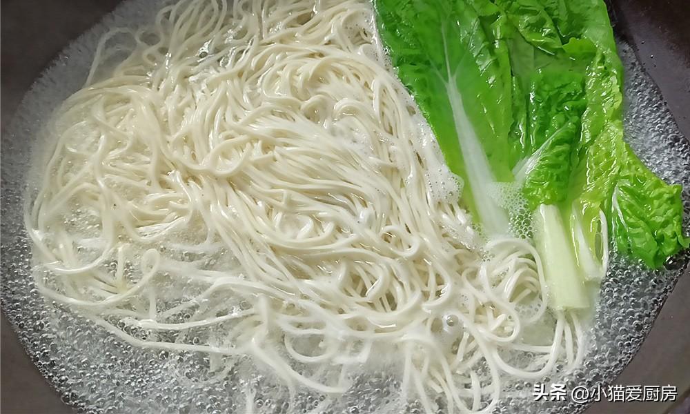 圖片[11]-【香辣醬骨湯面】做法步驟圖 特別營養好吃 孩子來兩碗不夠-起舞食譜網