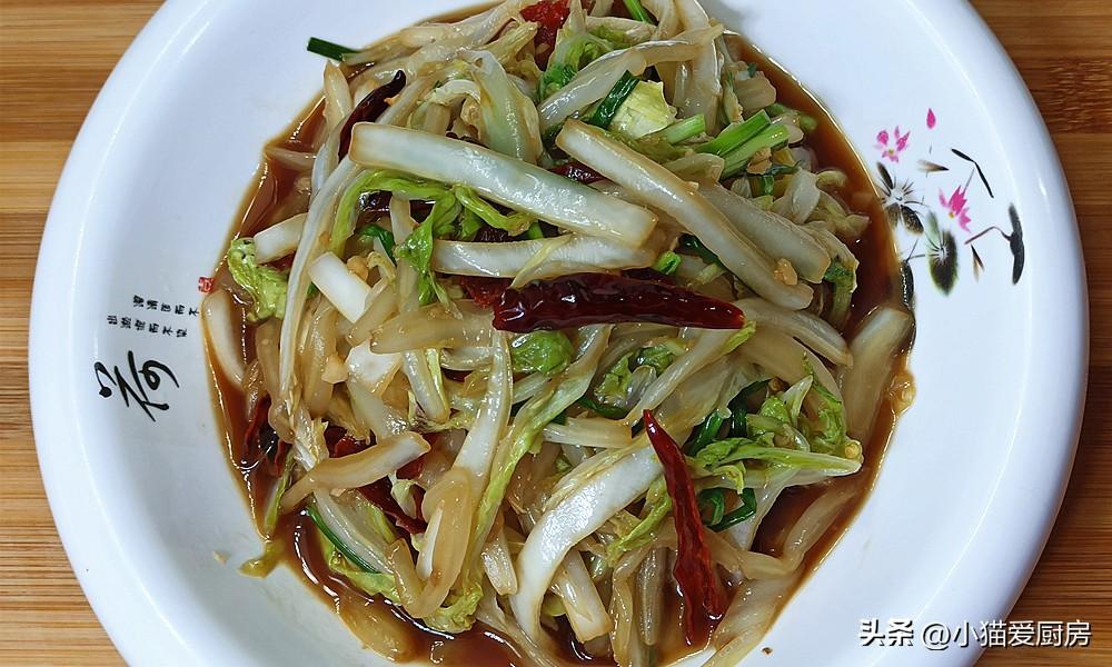 圖片[2]-【酸辣炒白菜】做法步驟圖 酸辣開胃好吃 下飯非常不錯-起舞食譜網