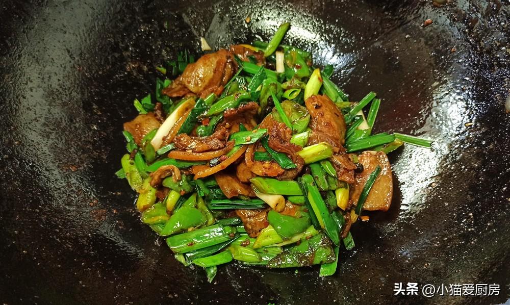 圖片[12]-【蒜苗辣椒回鍋肉】做法步驟圖 成菜肥而不膩 味道不比飯店的-起舞食譜網