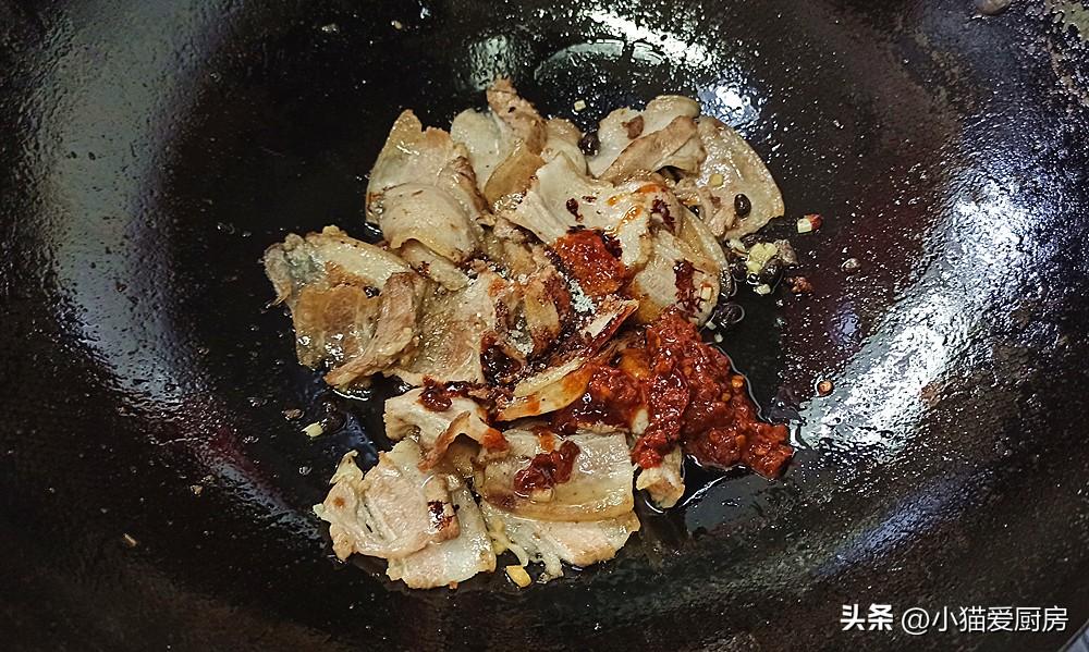 圖片[9]-【蒜苗辣椒回鍋肉】做法步驟圖 成菜肥而不膩 味道不比飯店的-起舞食譜網