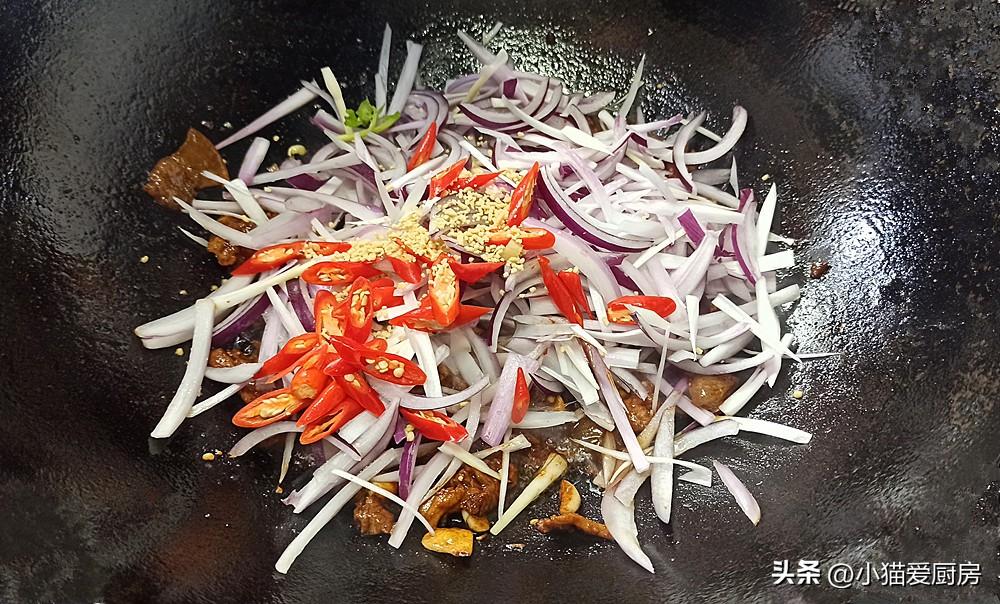 圖片[9]-【洋蔥炒肉】做法步驟圖 肉片干香不柴 洋蔥脆爽入味-起舞食譜網