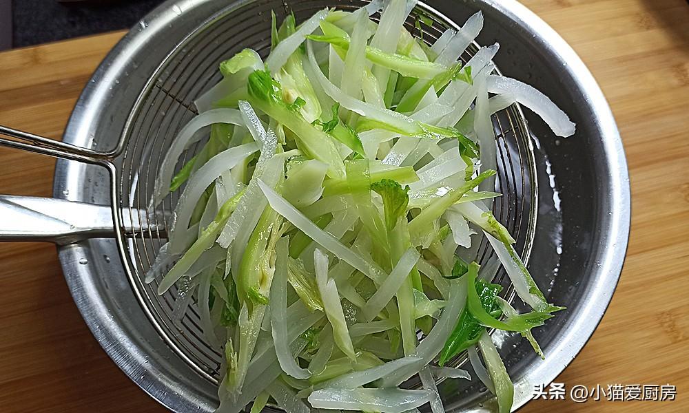 圖片[9]-【青菜頭拌粉絲】做法步驟圖 味道酸辣爽口還開胃 過年用來解-起舞食譜網