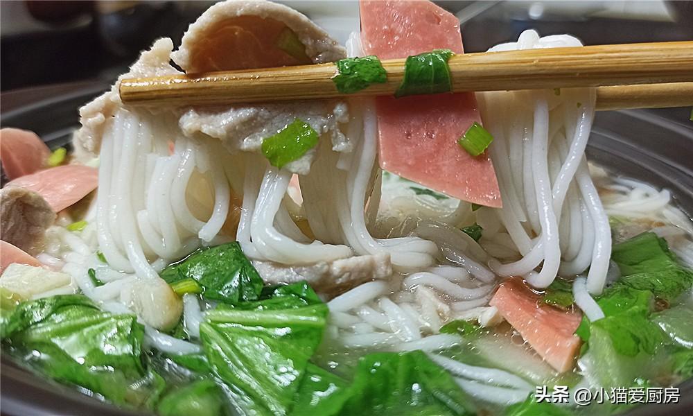圖片[2]-【豬肉米粉】做法步驟圖 湯鮮味美 特別開胃好吃的早餐做法-起舞食譜網