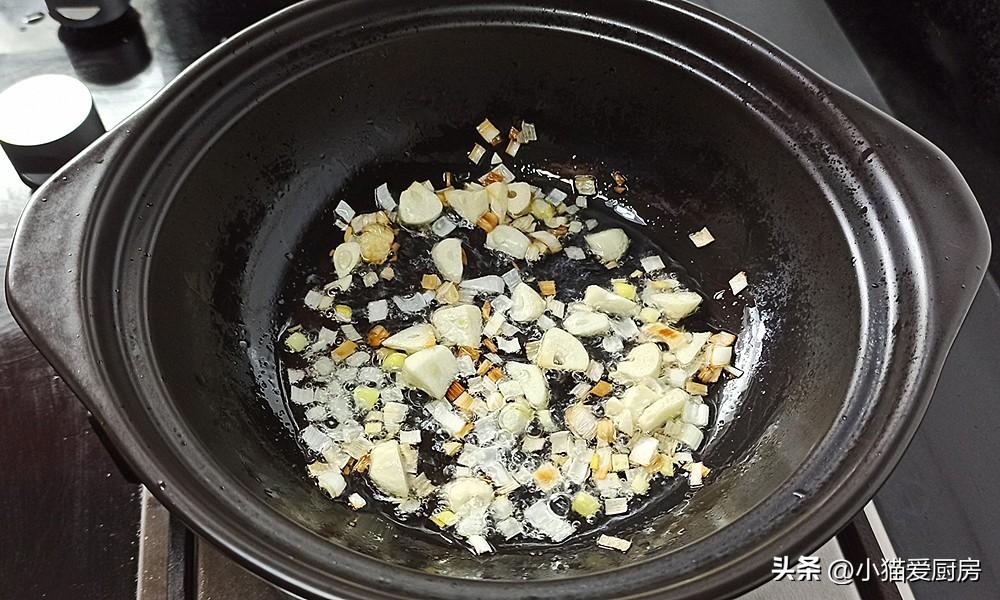 圖片[7]-【豬肉米粉】做法步驟圖 湯鮮味美 特別開胃好吃的早餐做法-起舞食譜網
