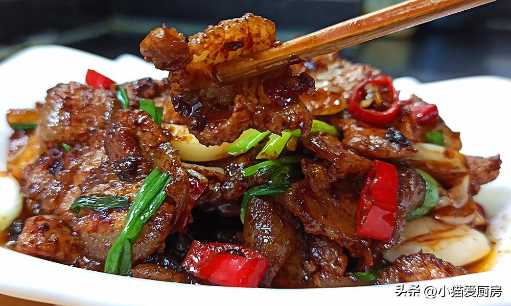 圖片[1]-【大蒜炒肉】做法步驟圖 那種濃濃的蒜香味道 特別味美-起舞食譜網