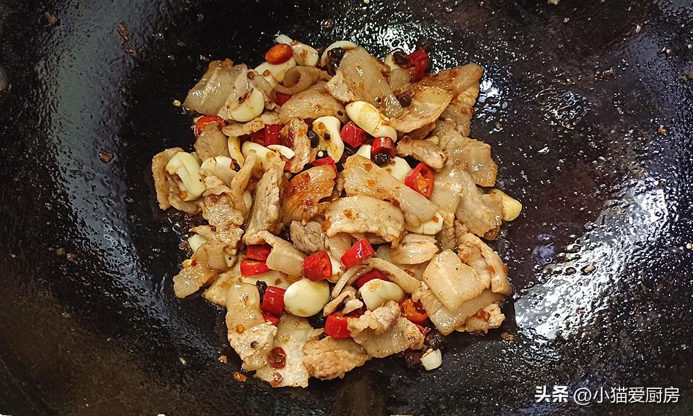 圖片[7]-【大蒜炒肉】做法步驟圖 那種濃濃的蒜香味道 特別味美-起舞食譜網