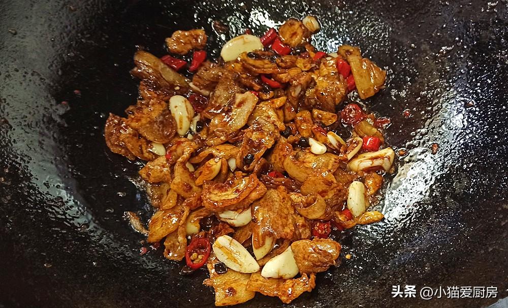 圖片[9]-【大蒜炒肉】做法步驟圖 那種濃濃的蒜香味道 特別味美-起舞食譜網