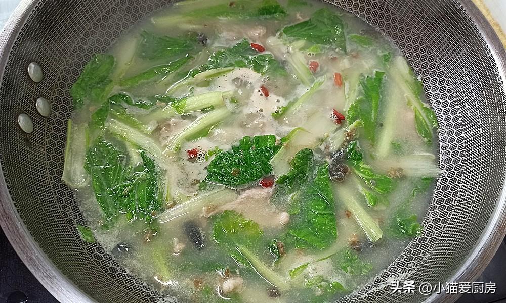 圖片[6]-【皮蛋肉片湯】做法步驟圖 湯汁奶白味道鮮美 適合冷天的一道-起舞食譜網(wǎng)