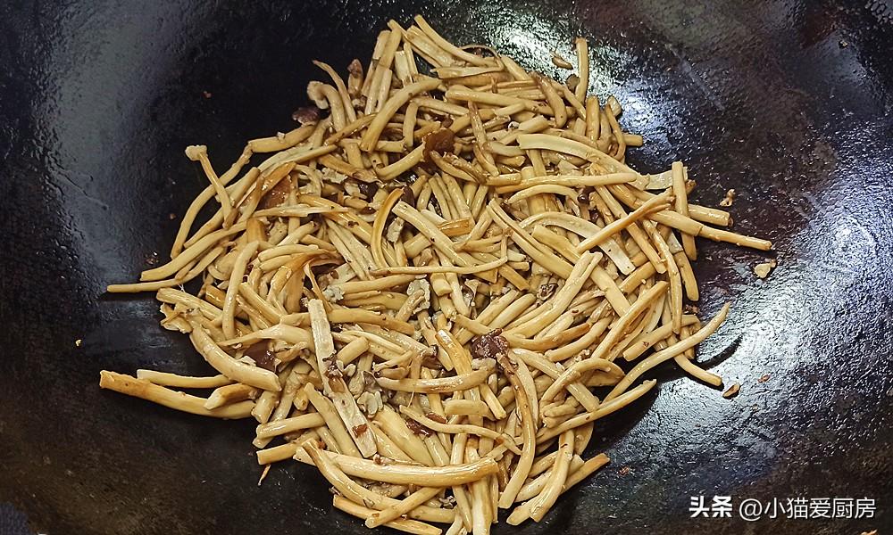 圖片[7]-【小白菜肉末茶樹菇】做法步驟圖 特別好吃 湯汁泡飯也特別香-起舞食譜網
