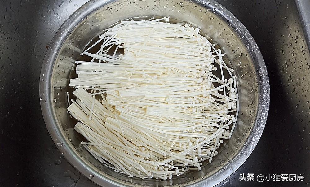 圖片[4]-【金針菇燒豆腐】做法步驟圖 味道香辣開胃 就連湯汁泡飯也好-起舞食譜網