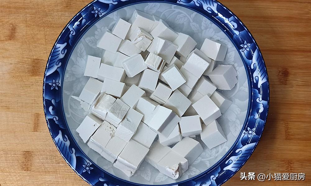 圖片[5]-【金針菇燒豆腐】做法步驟圖 味道香辣開胃 就連湯汁泡飯也好-起舞食譜網