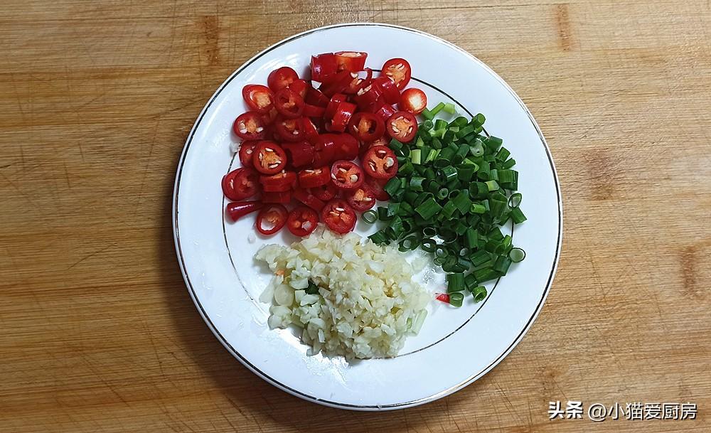 圖片[6]-【金針菇燒豆腐】做法步驟圖 味道香辣開胃 就連湯汁泡飯也好-起舞食譜網