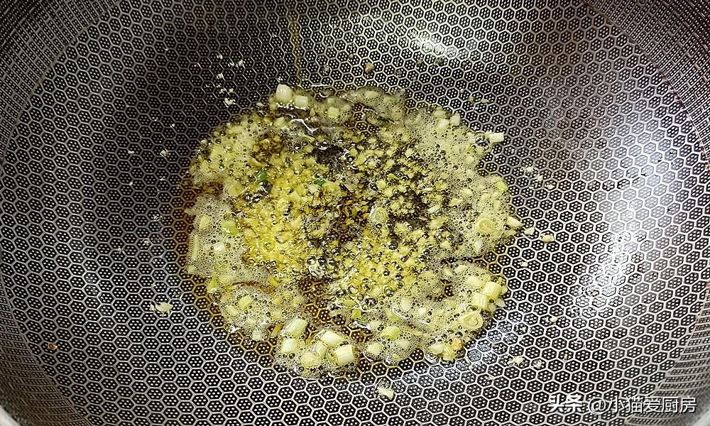 圖片[8]-【金針菇燒豆腐】做法步驟圖 味道香辣開胃 就連湯汁泡飯也好-起舞食譜網