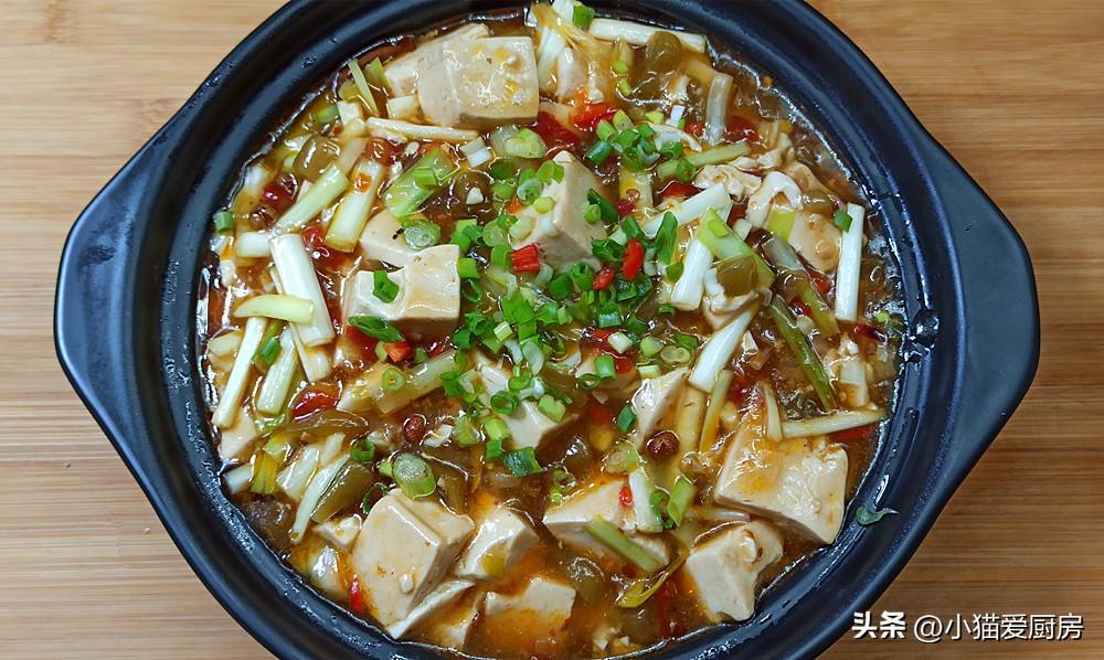 圖片[1]-【韭黃酸菜燒豆腐】做法步驟圖 入味好吃 特別開胃下飯-起舞食譜網(wǎng)