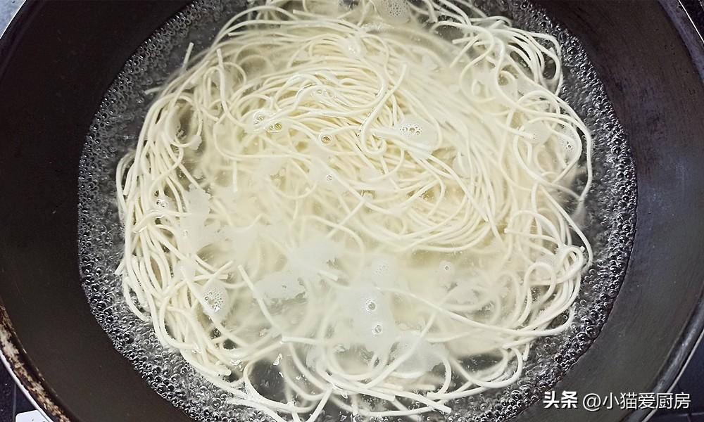 圖片[6]-【辣椒雞蛋拌面】做法步驟圖 特別爽口大人孩子都喜歡 一大碗-起舞食譜網(wǎng)