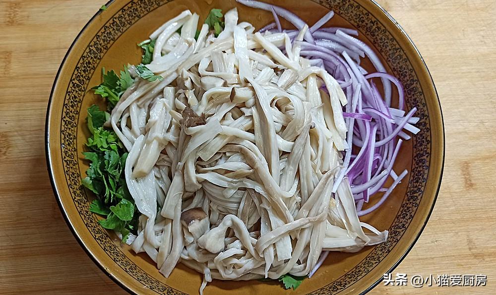 圖片[7]-【熗拌杏鮑菇】做法步驟圖 營(yíng)養(yǎng)好吃超下飯 上桌一盤(pán)根本不夠-起舞食譜網(wǎng)
