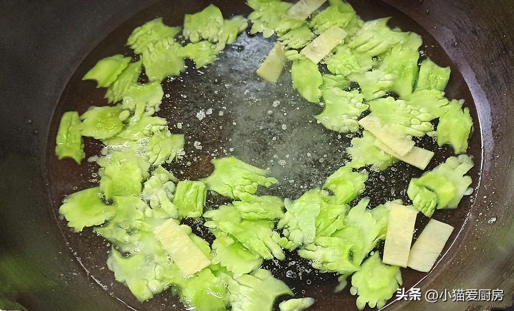 圖片[11]-【苦瓜肉片湯】做法步驟圖 清香味美 解暑解膩-起舞食譜網