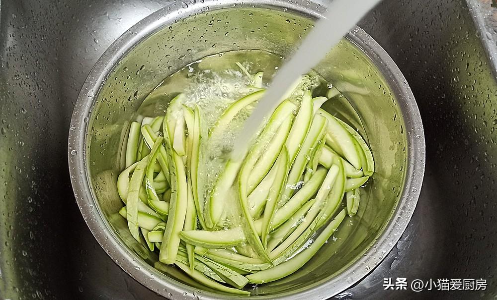 圖片[7]-【小炒西葫蘆】做法步驟圖 好吃又下飯 做法很簡單-起舞食譜網