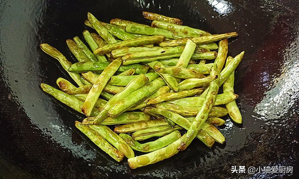 圖片[8]-【家常土豆燒豆角】做法步驟圖 香氣十足 特別下飯-起舞食譜網(wǎng)