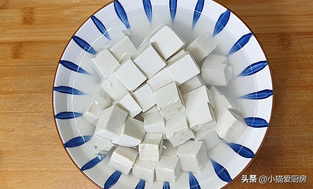 圖片[5]-【濃湯豆腐丸子煲】做法步驟圖 還沒腥味 孩子特別愛吃-起舞食譜網(wǎng)