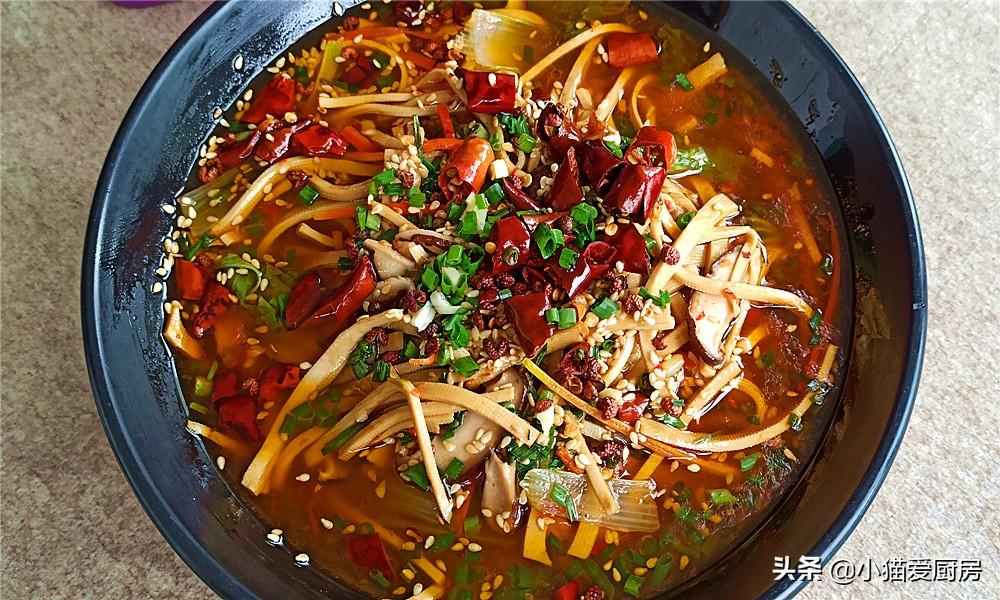 圖片[2]-【水煮干絲】做法步驟圖 味道麻辣爽口特別開胃下飯-起舞食譜網