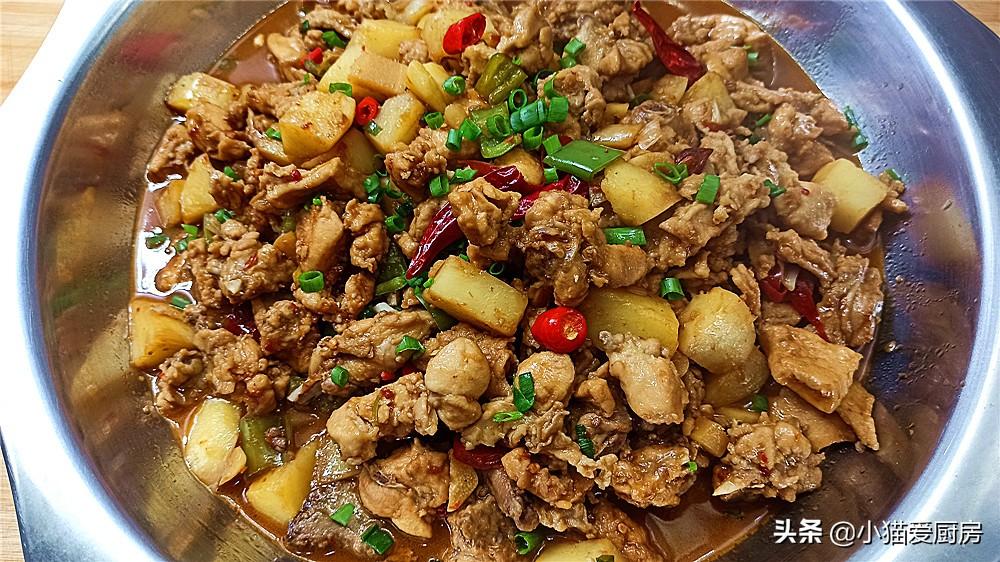 圖片[1]-【兔肉燒土豆】做法步驟圖 滑嫩爽口 好吃下飯-起舞食譜網(wǎng)