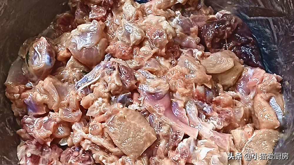 圖片[5]-【兔肉燒土豆】做法步驟圖 滑嫩爽口 好吃下飯-起舞食譜網(wǎng)