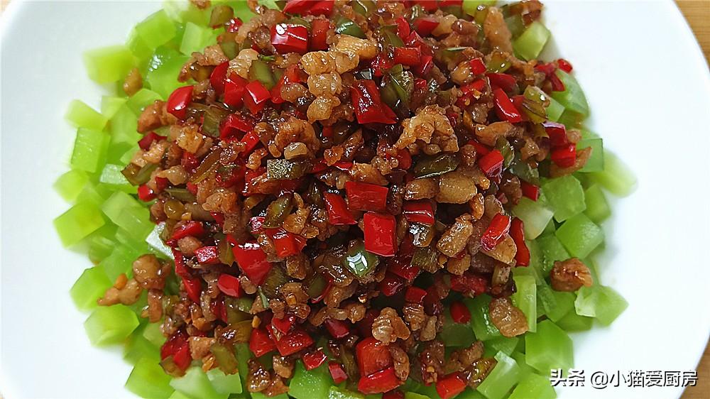 圖片[1]-【肉末生拌萵筍】做法步驟圖 做一盤不夠 特別下飯-起舞食譜網(wǎng)