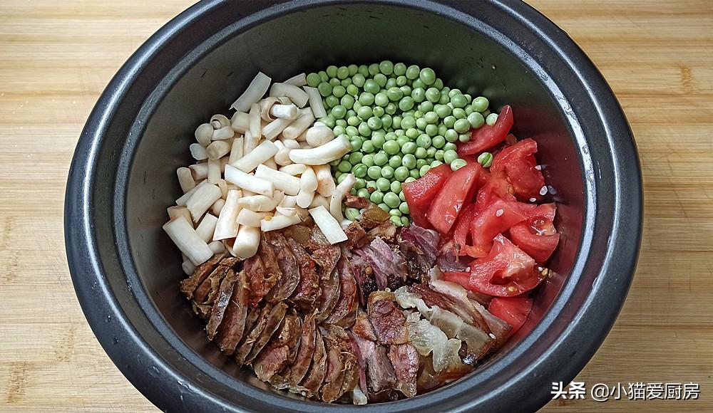 圖片[6]-【臘肉青豌豆燜飯】做法步驟圖 連火都不用燒 真是簡單-起舞食譜網