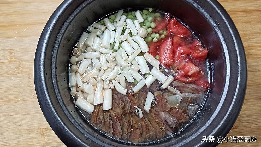 圖片[7]-【臘肉青豌豆燜飯】做法步驟圖 連火都不用燒 真是簡單-起舞食譜網