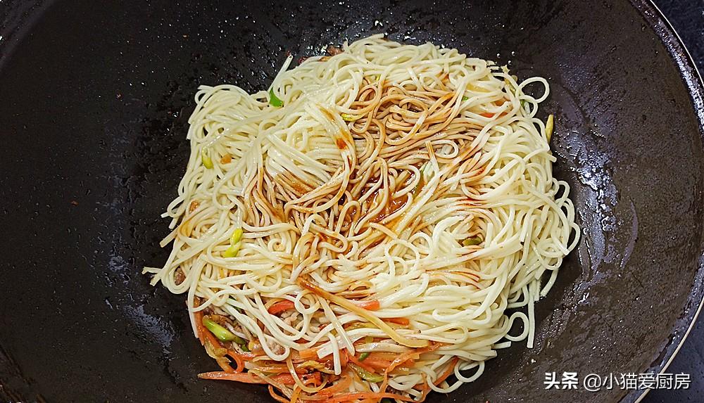 圖片[11]-【家常炒面】做法步驟圖 有肉有菜 孩子連吃2碗沒有夠-起舞食譜網(wǎng)