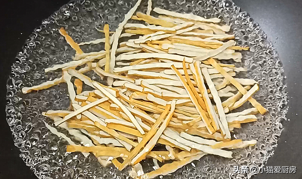 圖片[6]-【豆芽炒香干】做法步驟圖 用的調料也簡單 10分鐘就可以做好-起舞食譜網