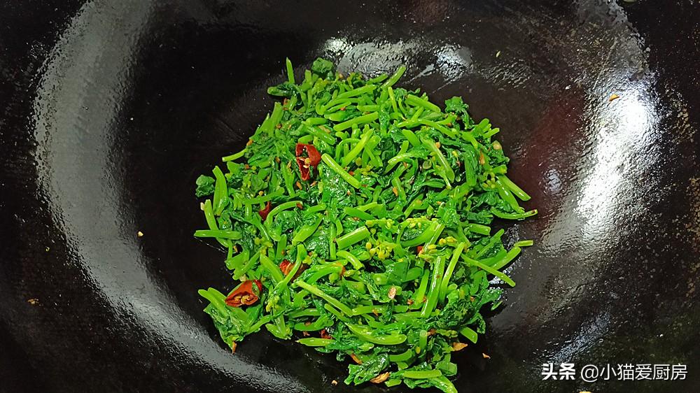 圖片[10]-【雞蛋炒油菜頭】做法步驟圖 做好后色澤金黃透綠 味道清香爽-起舞食譜網