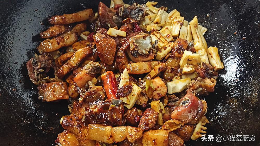 圖片[13]-【五花肉燜臘雞】做法步驟圖 味道咸香微辣 是一道風味獨特的-起舞食譜網(wǎng)