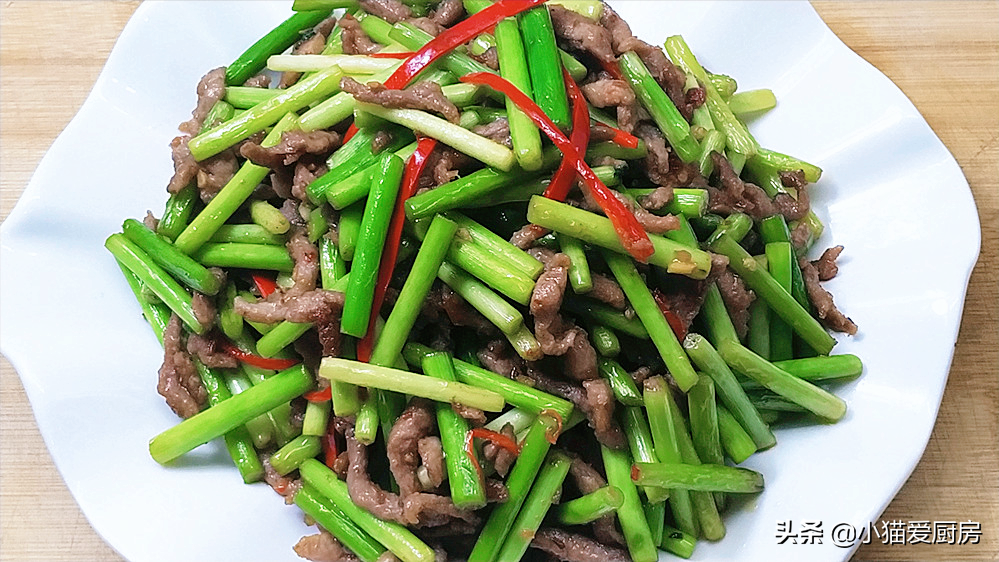 圖片[11]-【蒜苔炒肉絲】做法步驟圖 看小貓如何操作 香-起舞食譜網(wǎng)