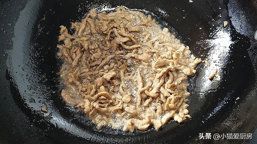 圖片[7]-【蒜苔炒肉絲】做法步驟圖 看小貓如何操作 香-起舞食譜網(wǎng)