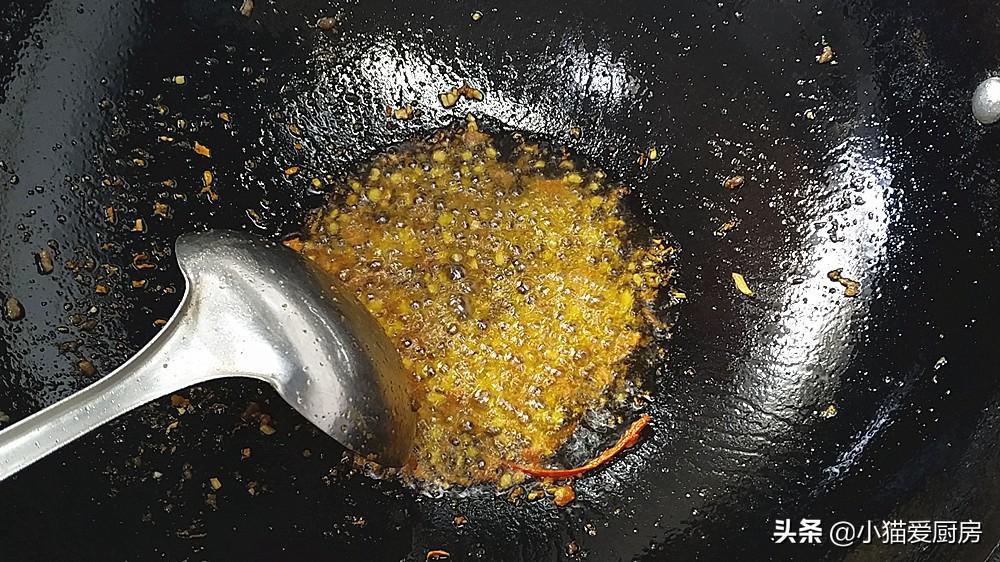 圖片[8]-【蒜苔炒肉絲】做法步驟圖 看小貓如何操作 香-起舞食譜網(wǎng)