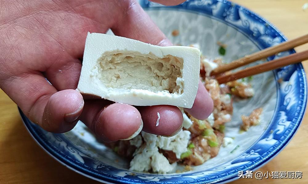 圖片[5]-【客家砂鍋豆腐釀肉】做法步驟圖 又有新吃法 咬一口滿嘴流汁-起舞食譜網(wǎng)