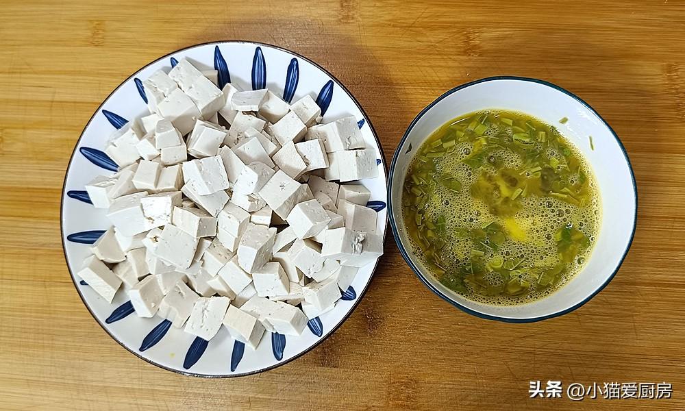 圖片[5]-【香椿芽雞蛋炒豆腐】做法步驟圖 其實(shí)加上豆腐一起炒 味道那-起舞食譜網(wǎng)