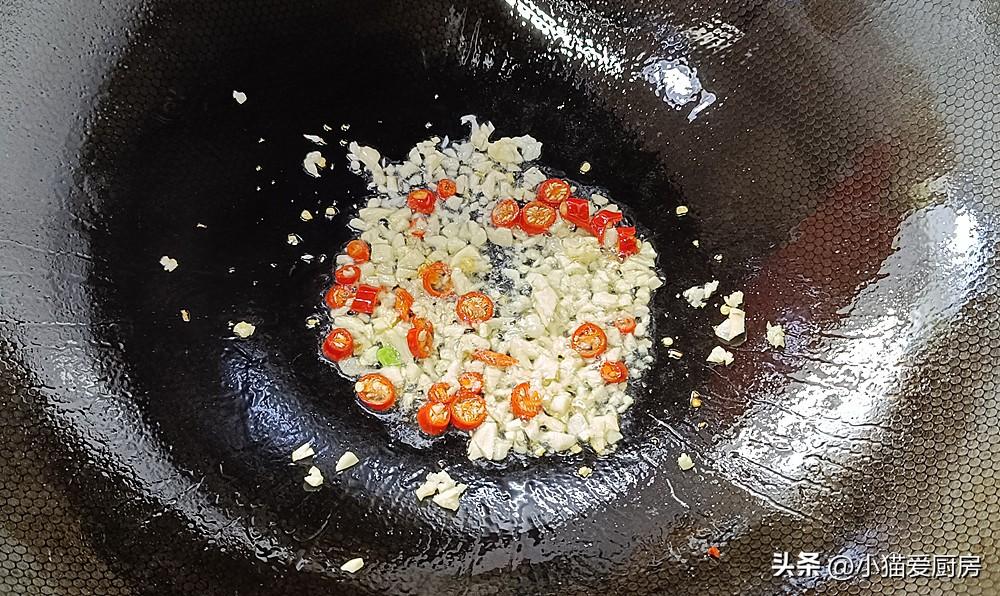 圖片[9]-【香椿芽雞蛋炒豆腐】做法步驟圖 其實(shí)加上豆腐一起炒 味道那-起舞食譜網(wǎng)