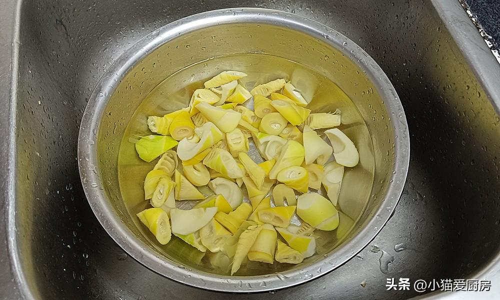 圖片[8]-【春筍燒骨頭】做法步驟圖 骨頭配上新鮮的竹筍一起這樣燉味道-起舞食譜網(wǎng)