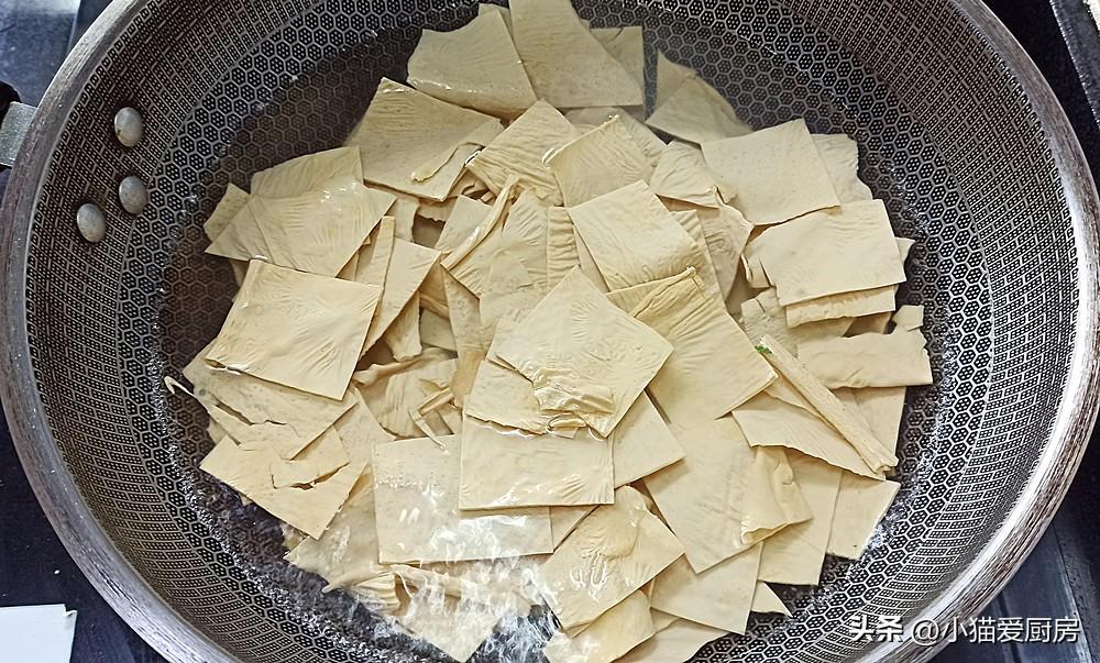 圖片[6]-【醬汁豆皮】做法步驟圖 香辣過癮 下酒下飯都不錯-起舞食譜網