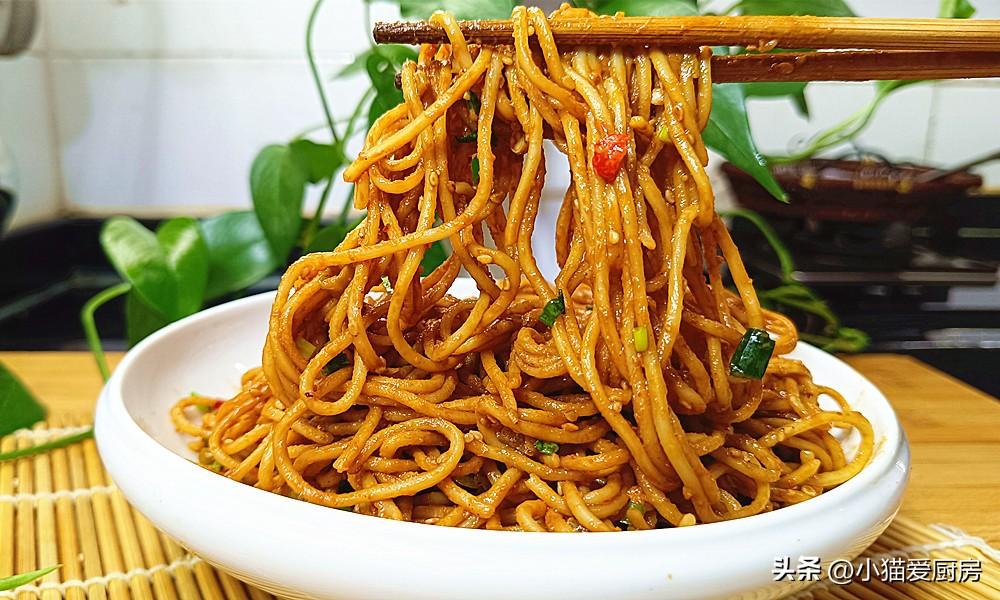圖片[3]-【家常武漢熱干面】做法步驟圖 用料豐富 香辣好吃-起舞食譜網(wǎng)