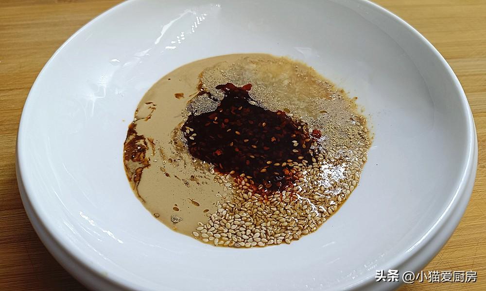 圖片[5]-【家常武漢熱干面】做法步驟圖 用料豐富 香辣好吃-起舞食譜網(wǎng)