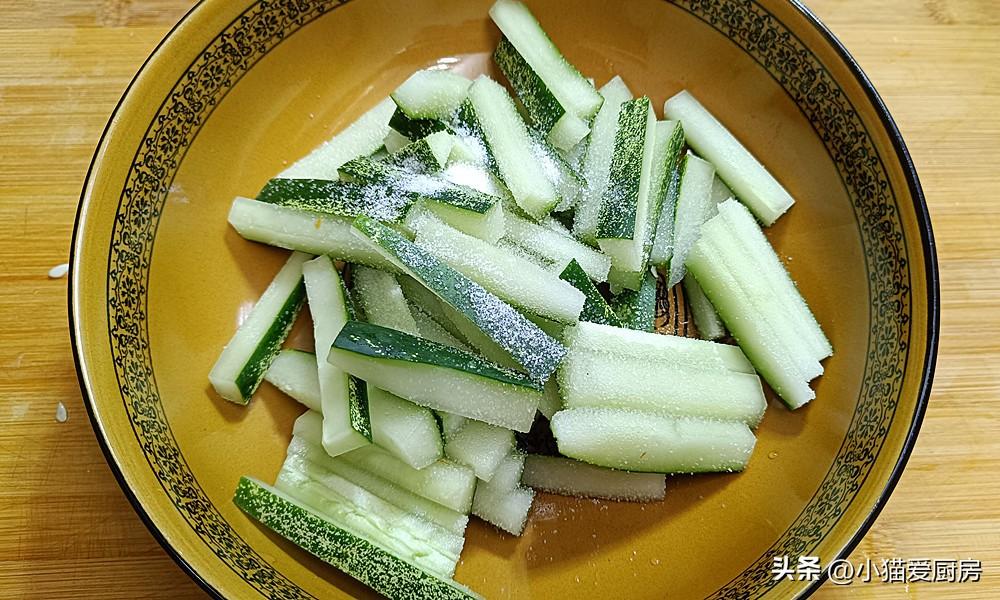圖片[4]-【黃瓜炒肉】做法步驟圖 非常解油膩 一次3碗米飯都不夠-起舞食譜網