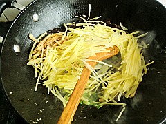 木須肉（16）