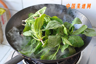 熗炒菠菜