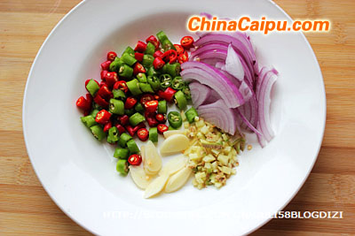 開胃菜--冰鎮(zhèn)酸辣蜇頭